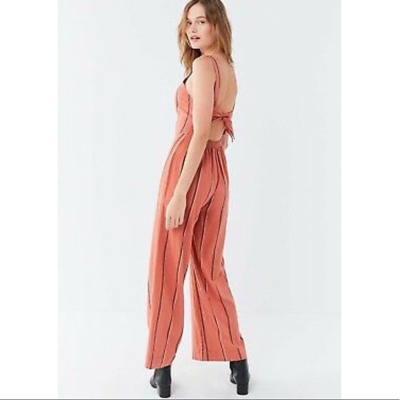 Urban Outfitters Jumpsuit - Picture 3 of 7